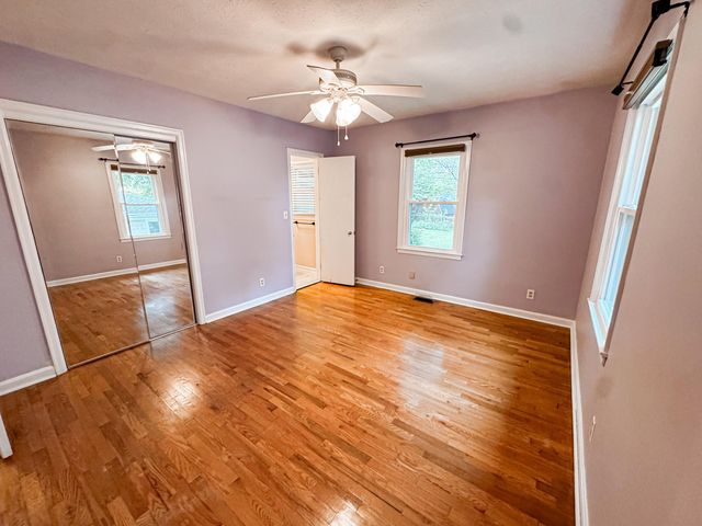 1037 Algonquin Trail, Frankfort, KY 40601