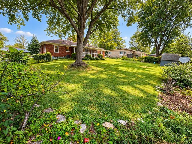 1037 Algonquin Trail, Frankfort, KY 40601