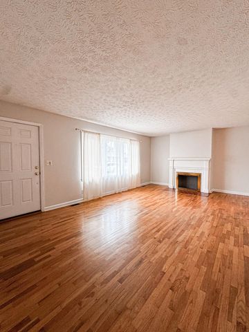 1037 Algonquin Trail, Frankfort, KY 40601