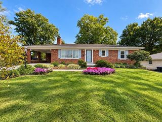 1037 Algonquin Trail, Frankfort, KY 40601