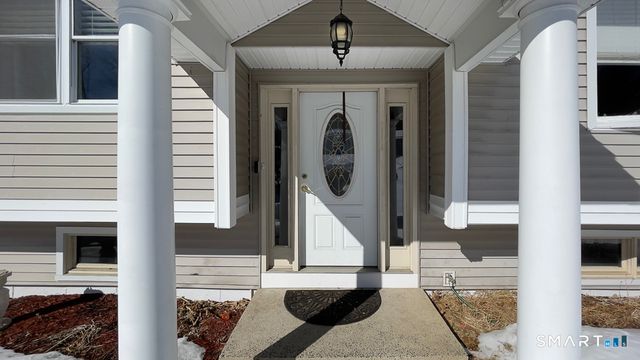 205 West Road, Beacon Falls, CT 06403