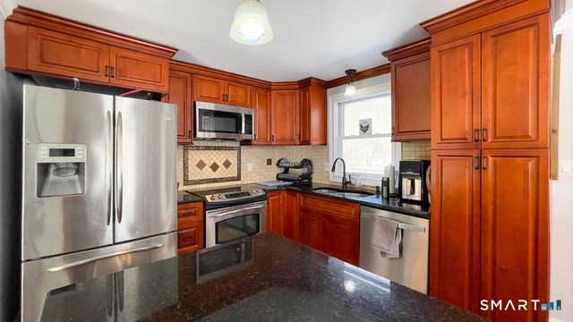 205 West Road, Beacon Falls, CT 06403