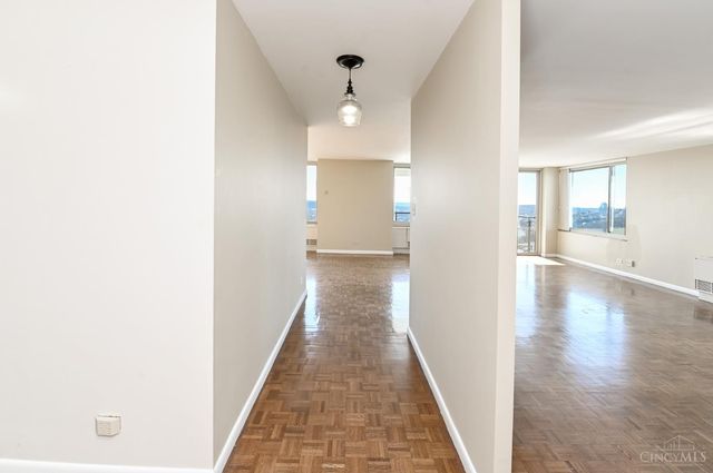 2401 Ingleside Avenue, Cincinnati, OH 45206