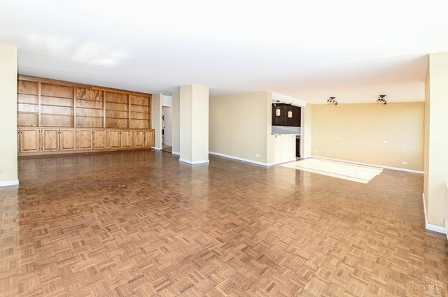 2401 Ingleside Avenue, Cincinnati, OH 45206