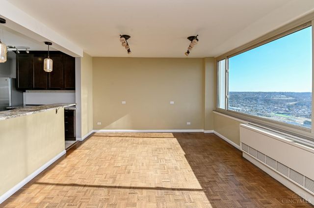 2401 Ingleside Avenue, Cincinnati, OH 45206