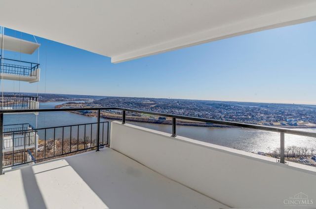 2401 Ingleside Avenue, Cincinnati, OH 45206