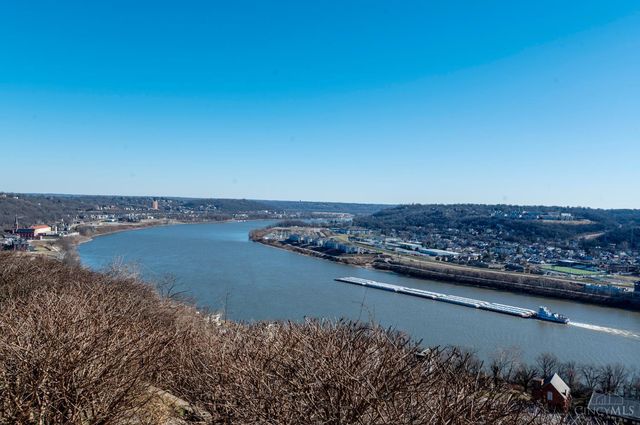 2401 Ingleside Avenue, Cincinnati, OH 45206