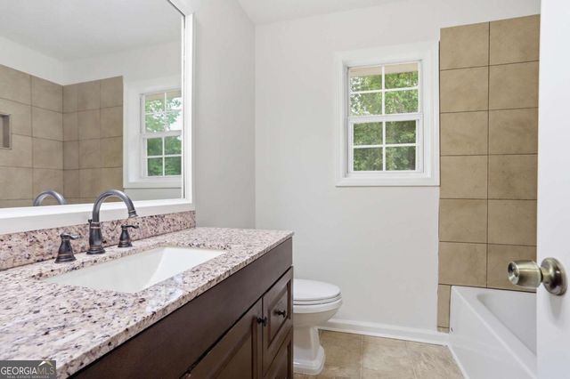 9675 Bark Chip Way, Douglasville, GA 30135