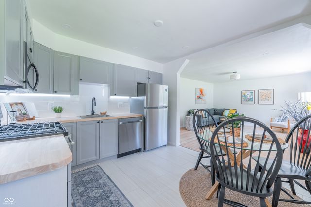 115 E Chester Drive, Ellettsville, IN 47429