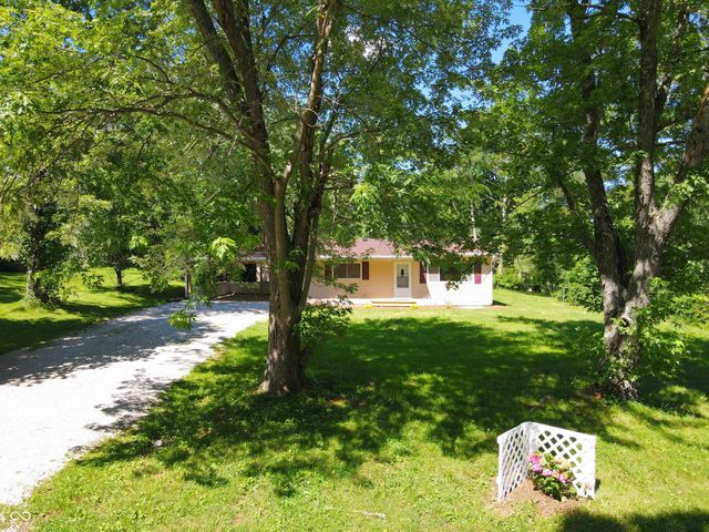 115 E Chester Drive, Ellettsville, IN 47429