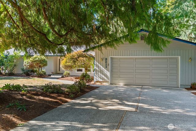 3211 Wilderness Drive SE, Olympia, WA 98501