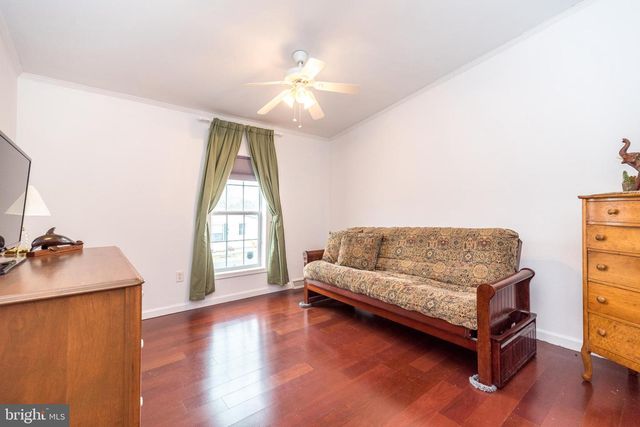 96 WILLOW LN, Sellersville, PA 18960