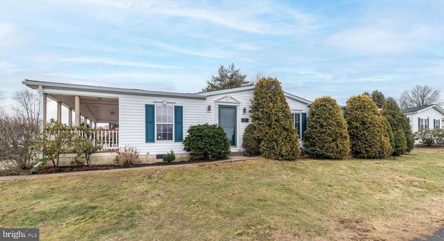 96 WILLOW LN, Sellersville, PA 18960