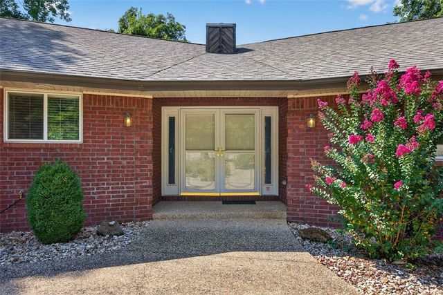 97 Cullen Hills Drive, Bella Vista, AR 72715
