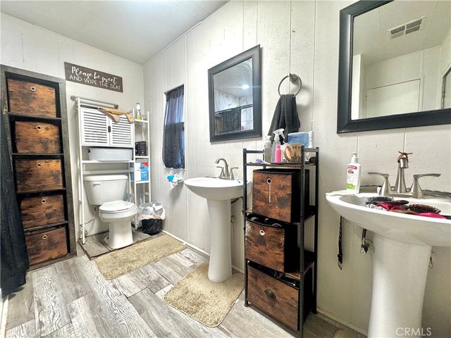320 N Park Vista 161, Anaheim, CA 92806