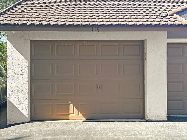 3400 Twin Lakes Terrace 201, Fort Pierce, FL 34951