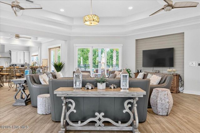 2109 Manor Parc Drive, Calabash, NC 28467