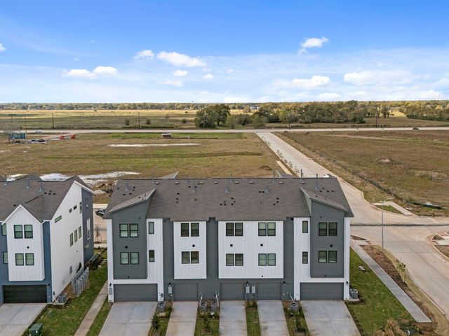 1344 Mercantile Street, Richmond, TX 77406