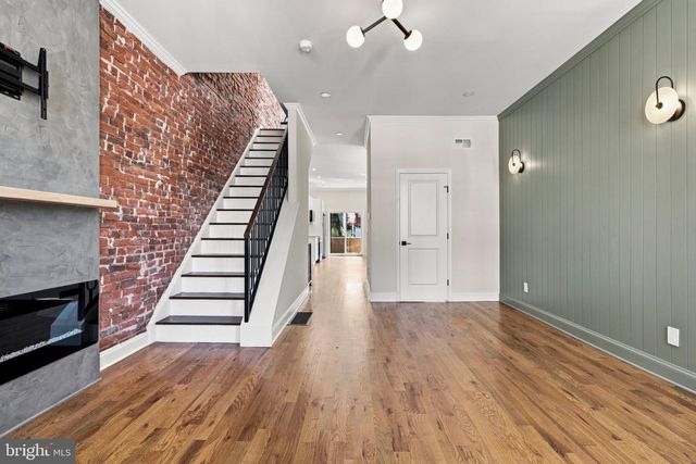 2443 N 33RD ST, Philadelphia, PA 19132
