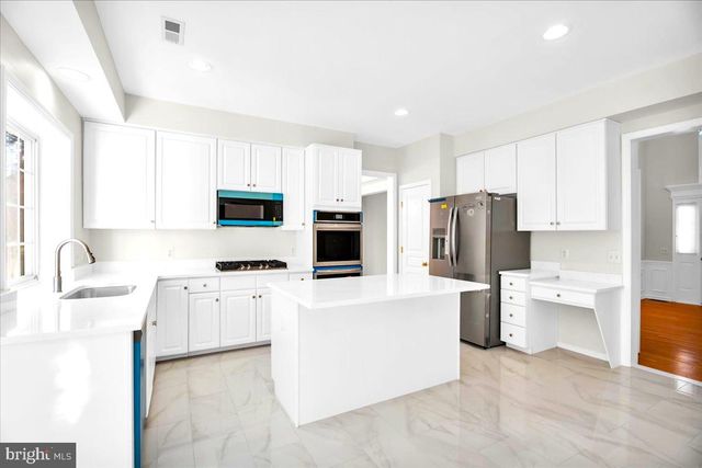 58 EASTWICK DR, Gibbsboro, NJ 08026