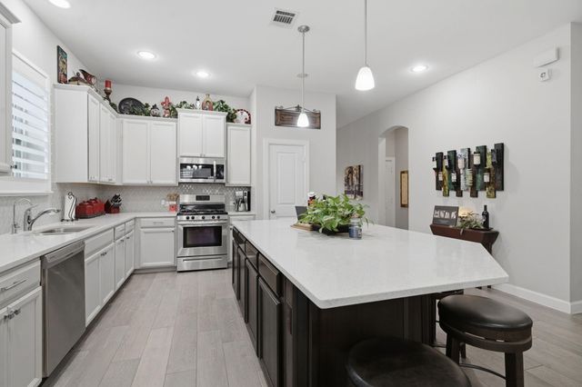 446 Westlake Landing, Conroe, TX 77304