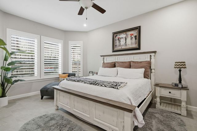 446 Westlake Landing, Conroe, TX 77304