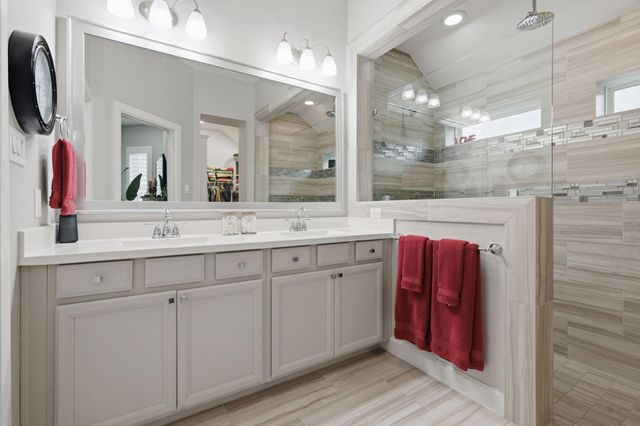 446 Westlake Landing, Conroe, TX 77304