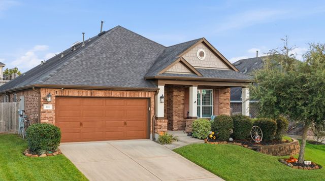446 Westlake Landing, Conroe, TX 77304