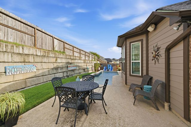 446 Westlake Landing, Conroe, TX 77304