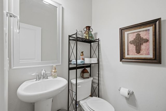 446 Westlake Landing, Conroe, TX 77304