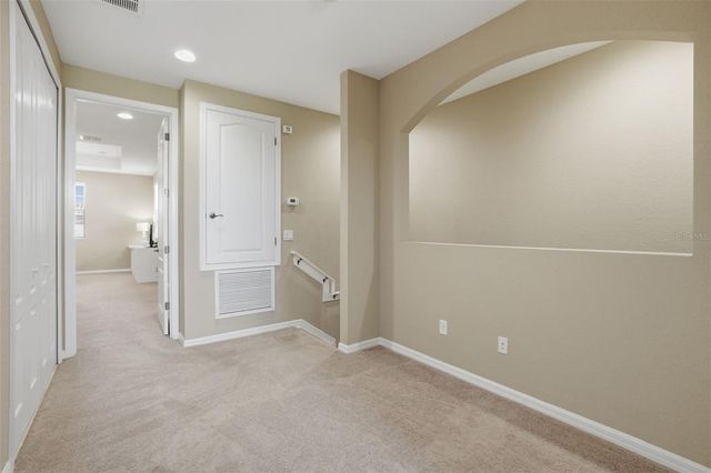 8076 PRESTBURY DRIVE, Orlando, FL 32832