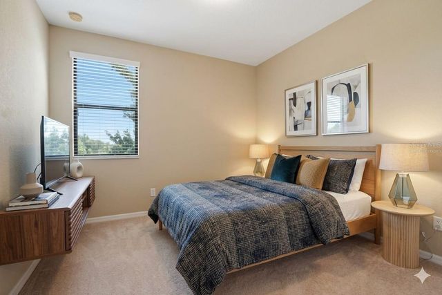 8076 PRESTBURY DRIVE, Orlando, FL 32832