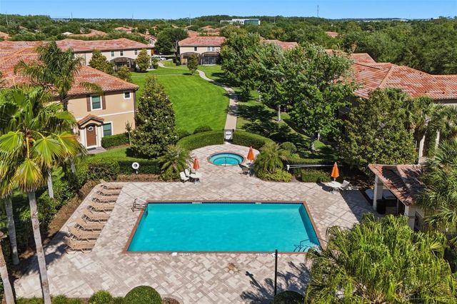 8076 PRESTBURY DRIVE, Orlando, FL 32832