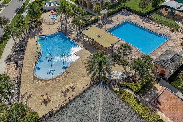 8076 PRESTBURY DRIVE, Orlando, FL 32832