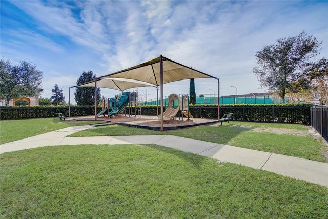 8076 PRESTBURY DRIVE, Orlando, FL 32832