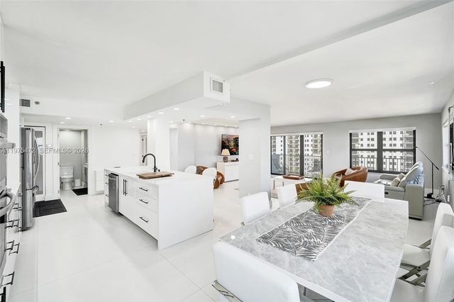 1201 S Ocean Drive 1001S, Hollywood, FL 33019