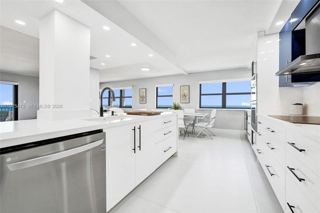 1201 S Ocean Drive 1001S, Hollywood, FL 33019