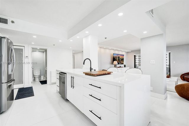 1201 S Ocean Drive 1001S, Hollywood, FL 33019