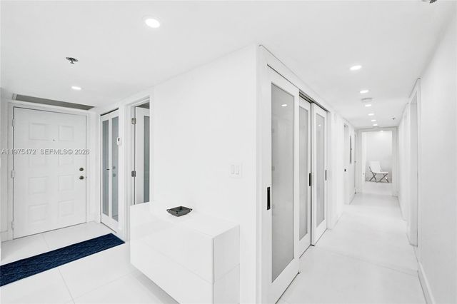 1201 S Ocean Drive 1001S, Hollywood, FL 33019