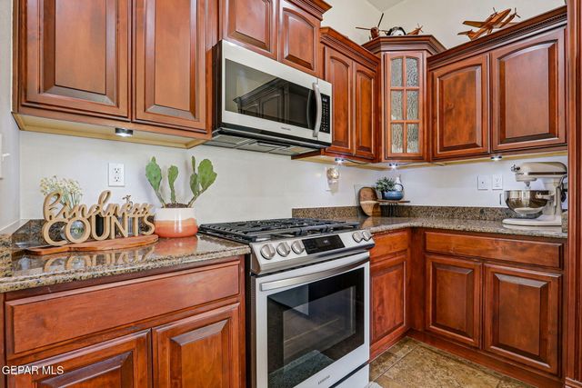 11552 CHARLES BOYLE Place, El Paso, TX 79934