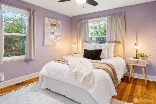 16519 25th Avenue NE, Shoreline, WA 98155