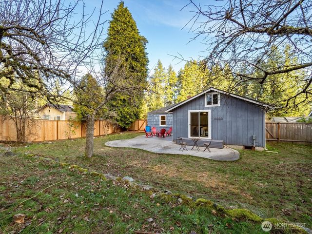 16519 25th Avenue NE, Shoreline, WA 98155