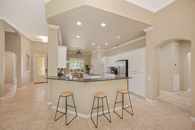 4174 Tahoe Vista Dr, Rocklin, CA 95765