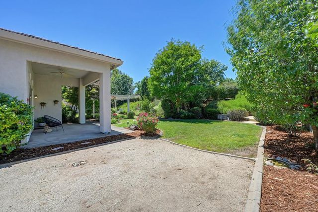 4174 Tahoe Vista Dr, Rocklin, CA 95765