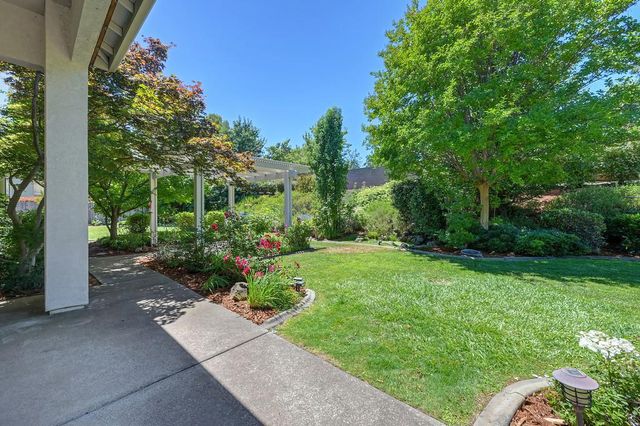4174 Tahoe Vista Dr, Rocklin, CA 95765