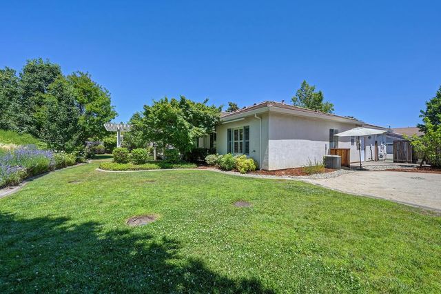 4174 Tahoe Vista Dr, Rocklin, CA 95765