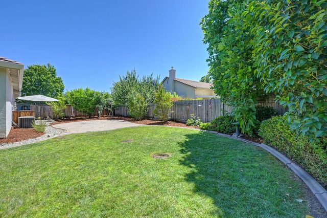 4174 Tahoe Vista Dr, Rocklin, CA 95765