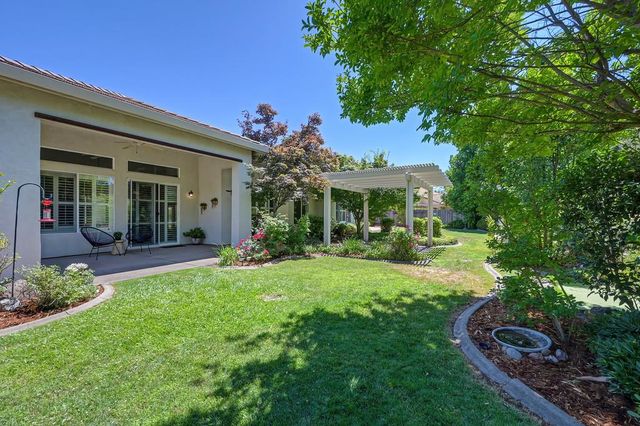 4174 Tahoe Vista Dr, Rocklin, CA 95765