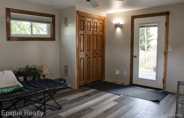 12 Mccoll Street, Yale, MI 48097
