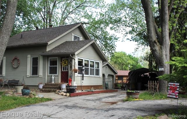 12 Mccoll Street, Yale, MI 48097